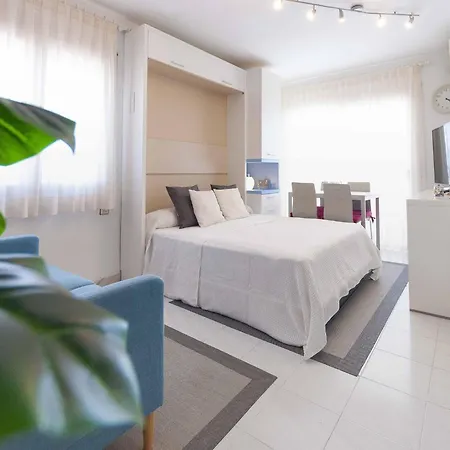 Pleasant Located In Апартаменты