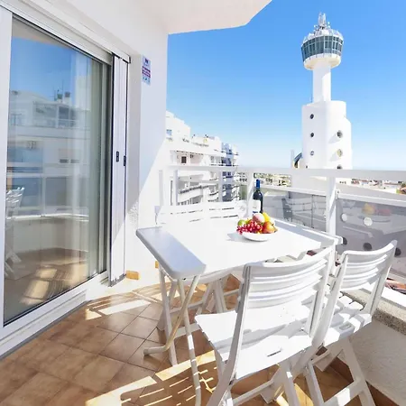 Apartment In Near Sandy